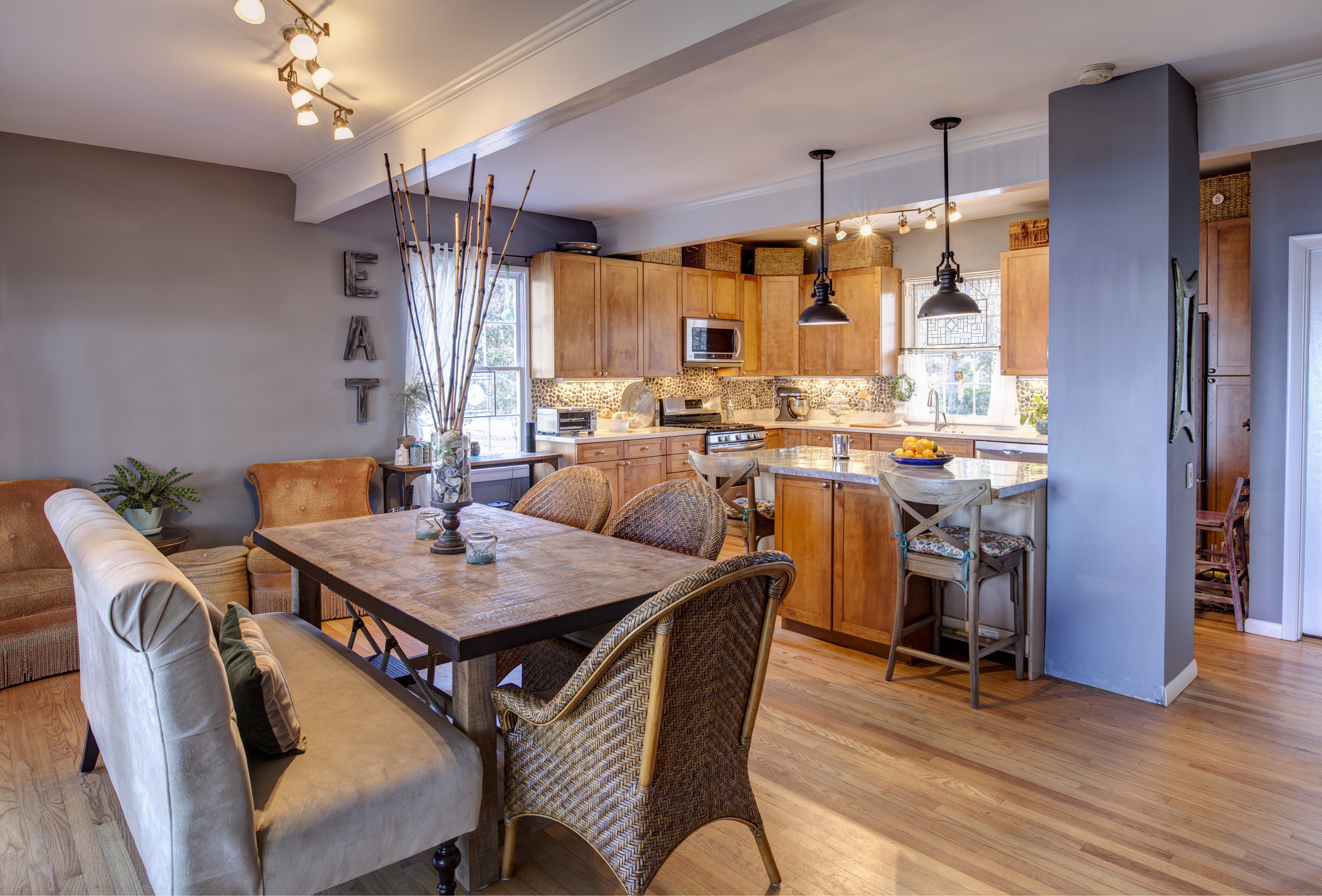 Professional home remodeling construction and installation